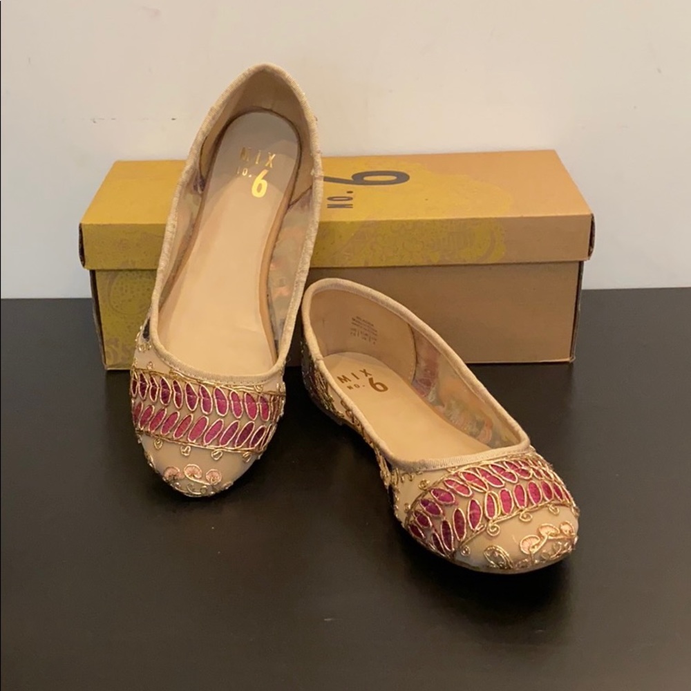 Mix No. 6 flats